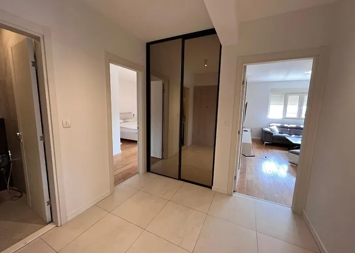 White Homes 37 • Point Appartement Podgorica